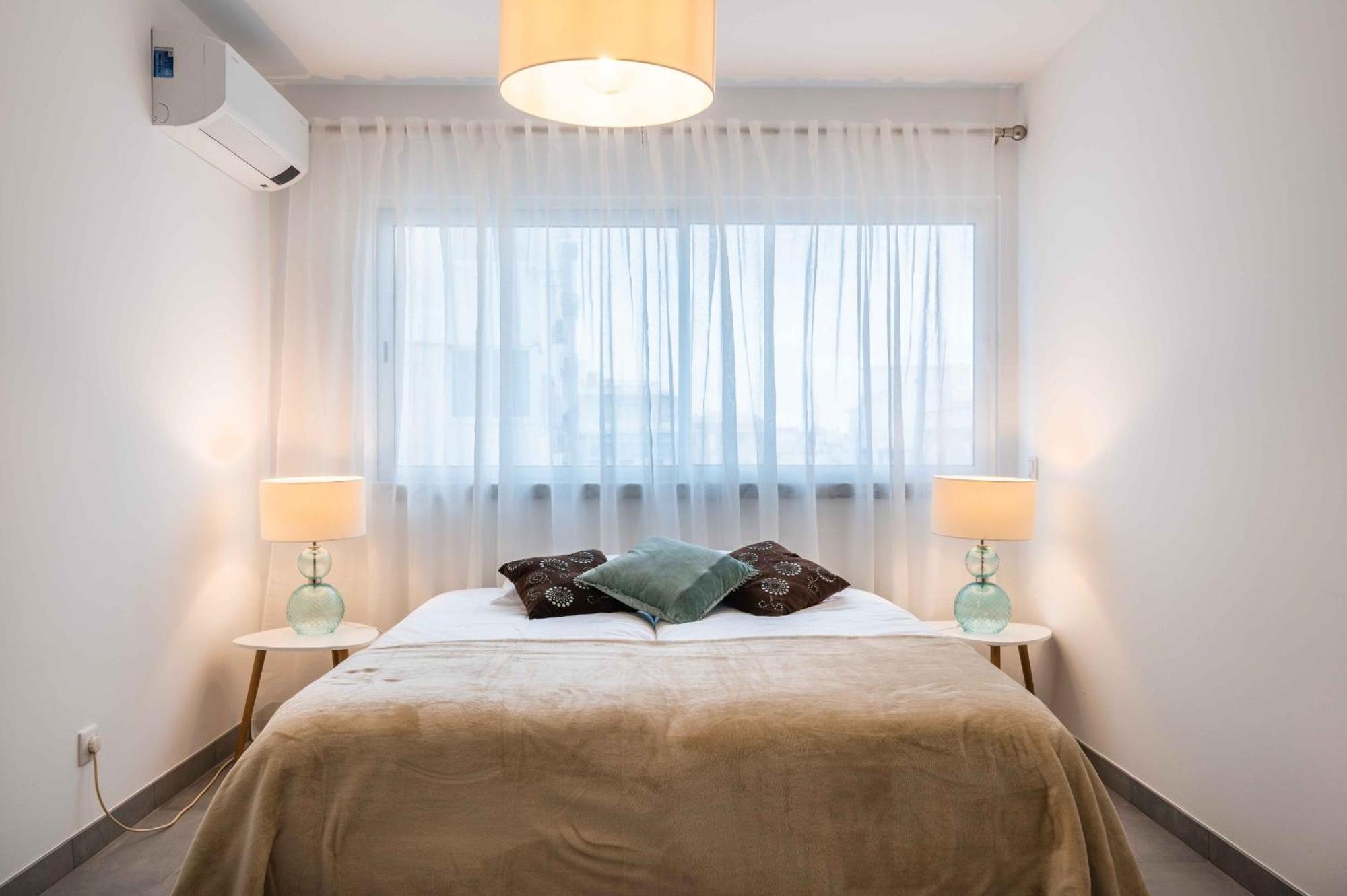 Caravelas 2-Bedroom Apartment With Pool - 50M From The Beach Armacao de Pera Luaran gambar
